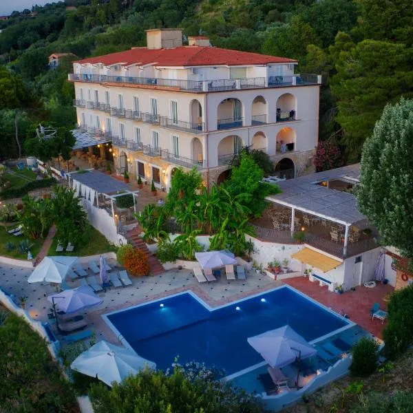 Hotel Garden Riviera, hotel in Santa Maria di Castellabate