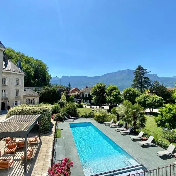 Château & Spa De La Commanderie、エイバンのホテル