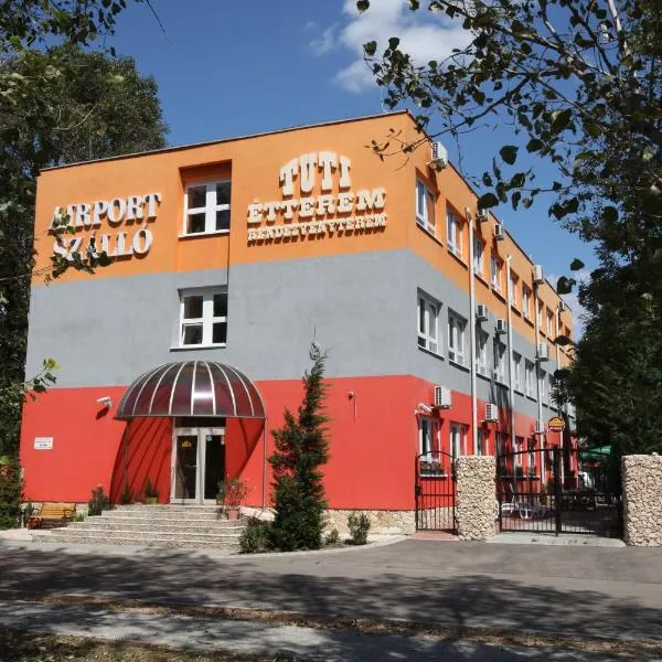 Airport Szálló, hotel en Tököl