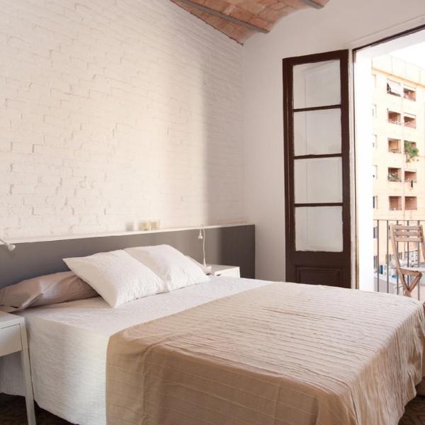 Napoles · Modernist flat close to the Sagrada Familia