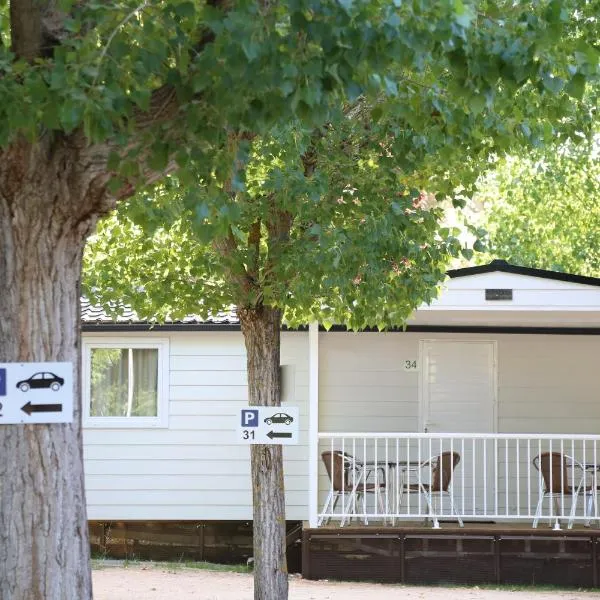 Bungalows y Mobil Homes Camping Regio、サンタ・マルタ・デ・トルメスのホテル
