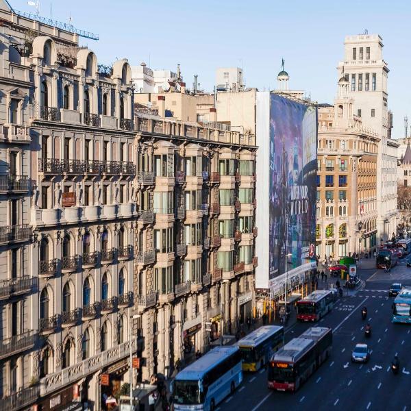 Be Barcelona Plaza Catalunya