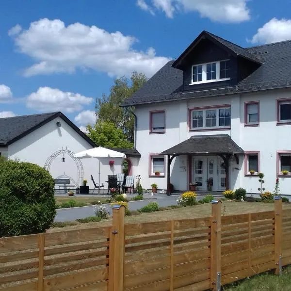 Pension Kölzer, hotel in Mörsdorf