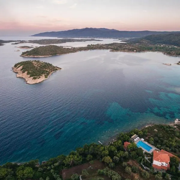 Theoxenia Apartments, ξενοδοχείο στον Όρμο Παναγιάς