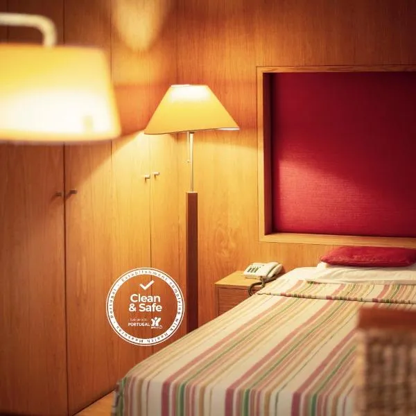 Apartamentos Turisticos Atlantida, hotel ve Funchalu