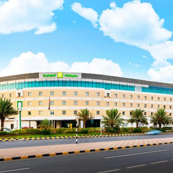Holiday Inn Muscat AlSeeb by IHG, hotel v destinaci Muscat