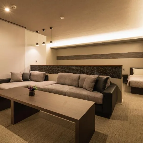 GRAND BASE Hakata Station, hotel v destinaci Fukuoka