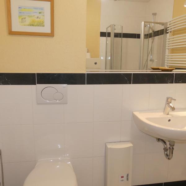 strandnahe FeWos mit 2 Schlafzimmern und Balkon, Residenz Prorer Wiek, Binz