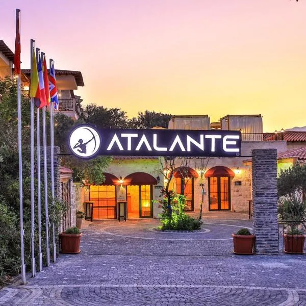Atalante Hotel、カシュのホテル