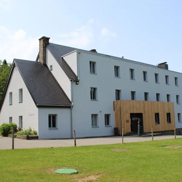 Gîte Kaleo Ovifat, hotel in Ovifat