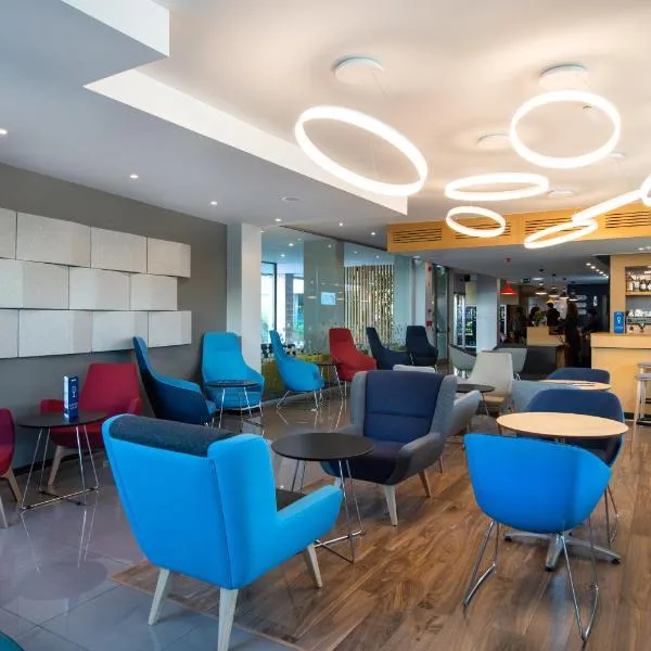 Holiday Inn Express Lisbon Airport by IHG, hotel v Lisabonu