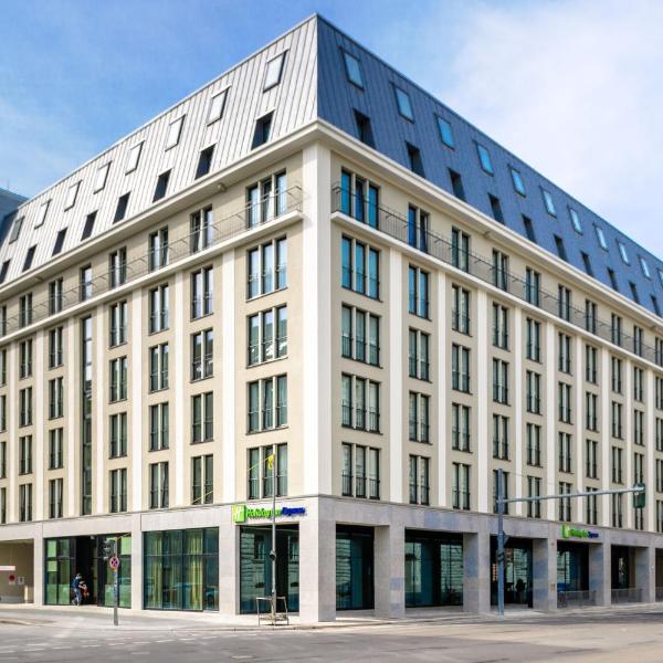 Holiday Inn Express - Berlin - Alexanderplatz, an IHG Hotel