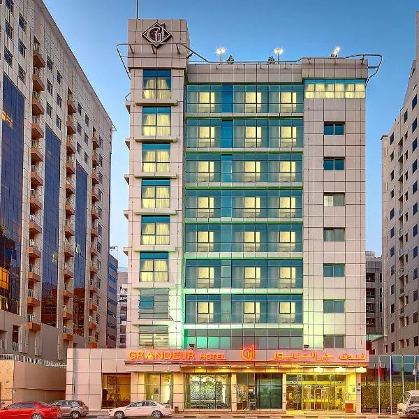 Grandeur Hotel Al Barsha, hotel v Dubaji