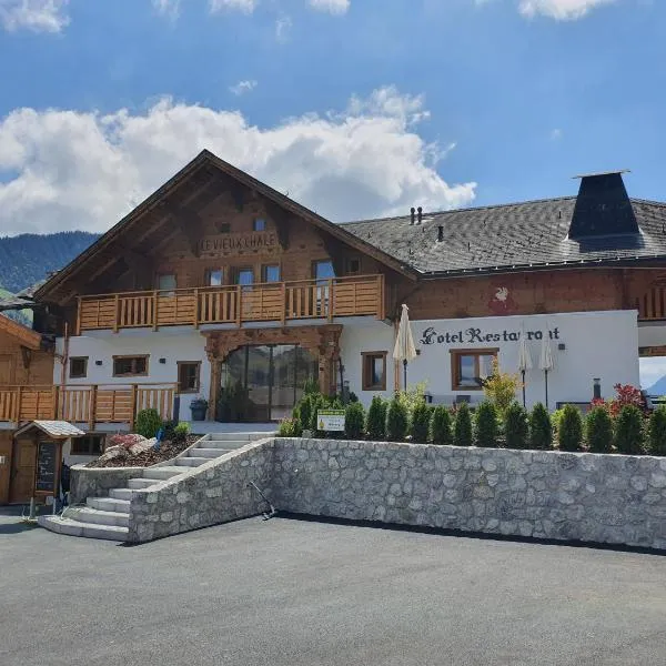 Le Vieux Chalet, hotel v destinaci Crésuz