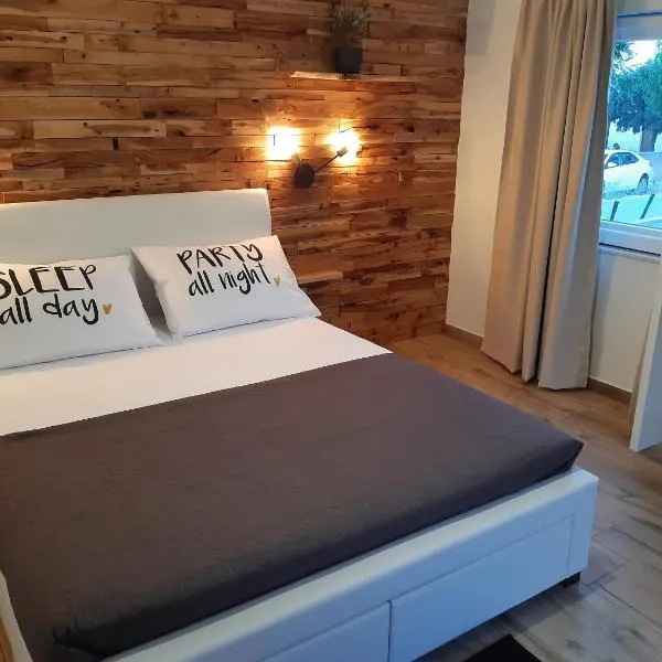 little olive tree house, hotel v destinaci Sali