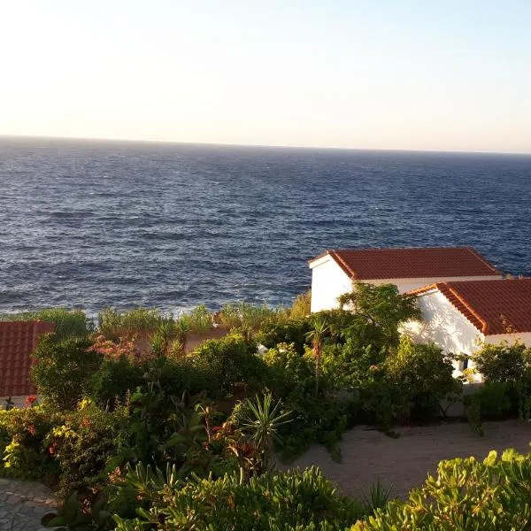 Muses sea view bungalow, hôtel à Armenistis