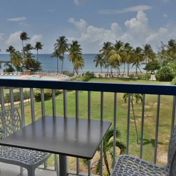 Studio vue mer Le Gosier sans coupure d'eau，哥西爾的飯店