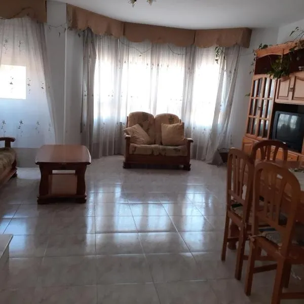 Casa URIN, hotel in Almenar