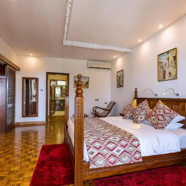 Travellers Beach Hotel & SPA，位于蒙巴萨的酒店