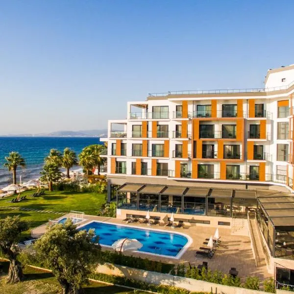 MAIA Luxury Beach Hotel & Spa, ξενοδοχείο σε Guzelcamlı