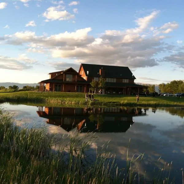 Gallatin River Lodge, hotel in Bozeman