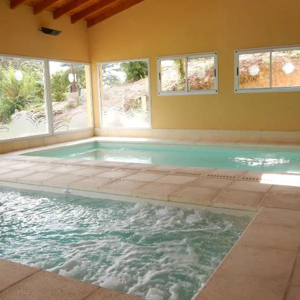 Las Terrazas Resort & Apart-Cabañas, hotel a La Falda