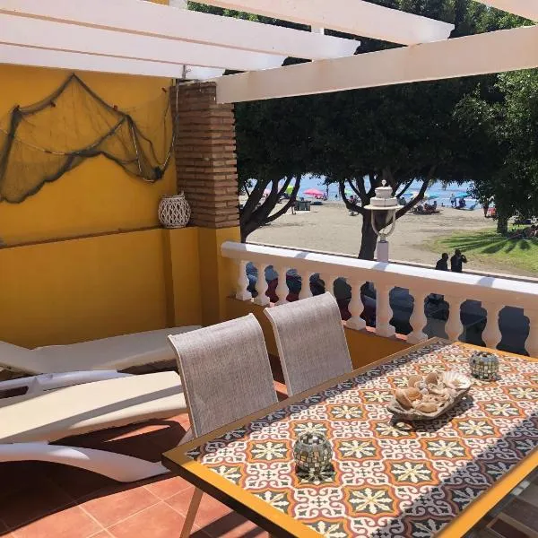 Aunt Antonia Beach House, hotel en Málaga