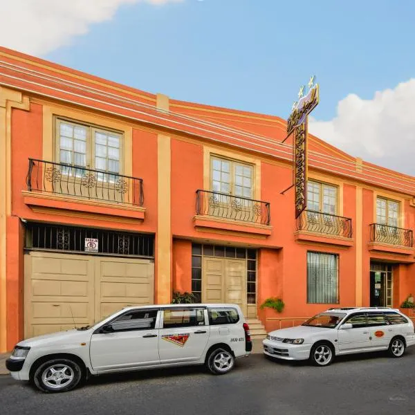 Hotel Monserrat – hotel w mieście Cochabamba