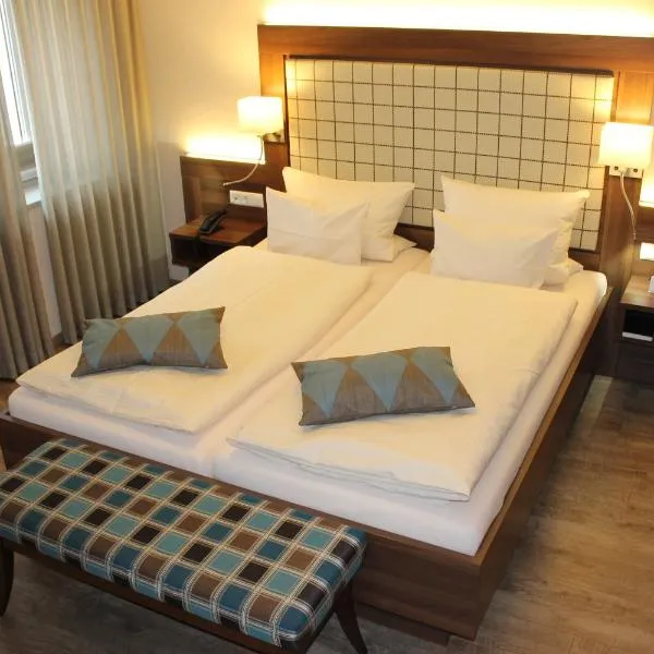 Hotel Number One, hotel Waidhausban