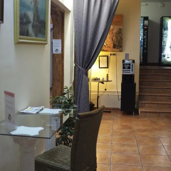 Hostal Europa, hotel in Barcelona