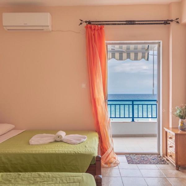 STUDIO THEANO ON THE BEACH
