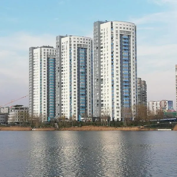 ObolonSky, hotel in Kyiv