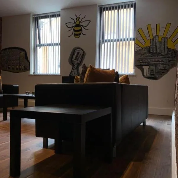 Spacious Shude Hill Apartment With Balcony, Hotel in Manchester