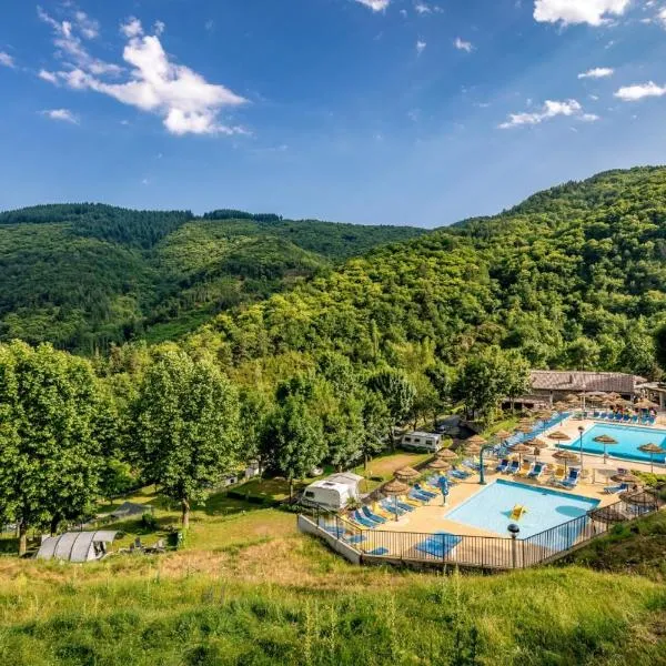 Safaritent Glamping L'Ardechois, hotel in Gluiras