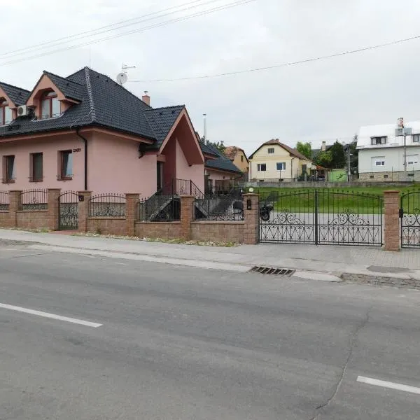 Apartmánový Penzión Bojnice, hotel in Bojnice