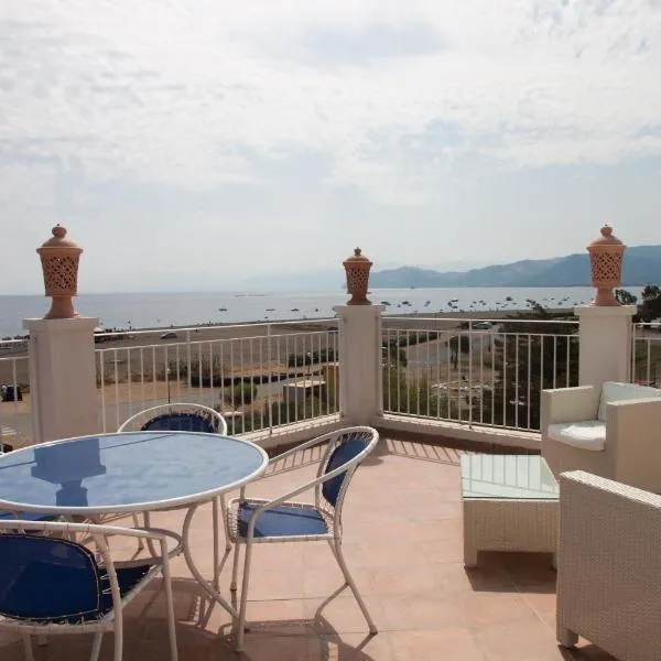 Yachting Club Mare, hotel in Patti