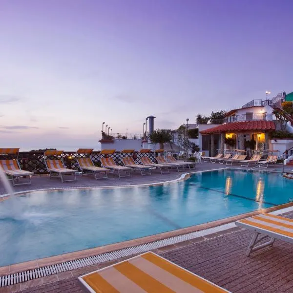 Parco Residence La Rosa, ξενοδοχείο στην Ίσκια