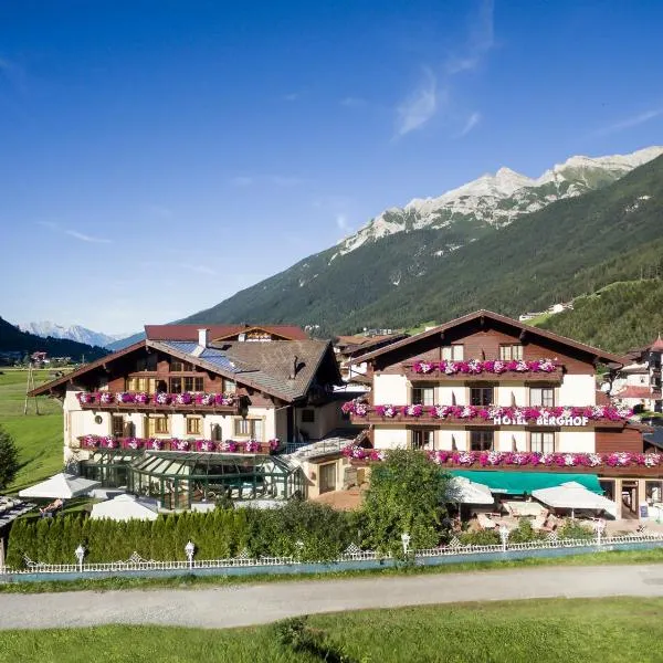 Hotel Berghof, hotel in Neustift im Stubaital