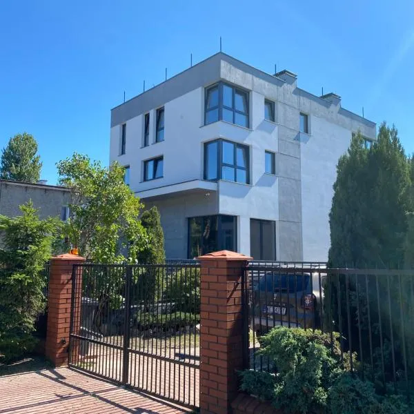 Apartamenty Gdansk EU- Apartamenty Jelitkowska 11, 200m od morza，位于格但斯克的酒店