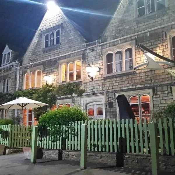 Old Fleece Apartments, Hotel in Stroud