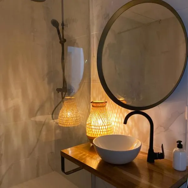 Shanti Rooms, hotel in Valencia