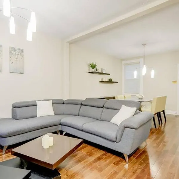 JstLikeHome - Central Suite, Hotel in Ottawa