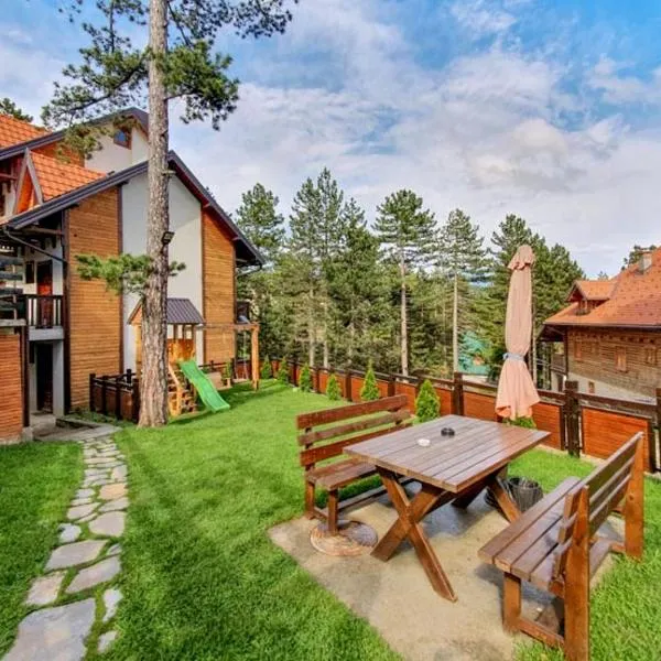 Simic Apartmani Tara, hotel en Kaludjerske Bare