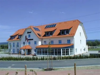 ホテル モンタナ ロウノウ（Hotel Montana Lauenau）、ラウエナウのホテル