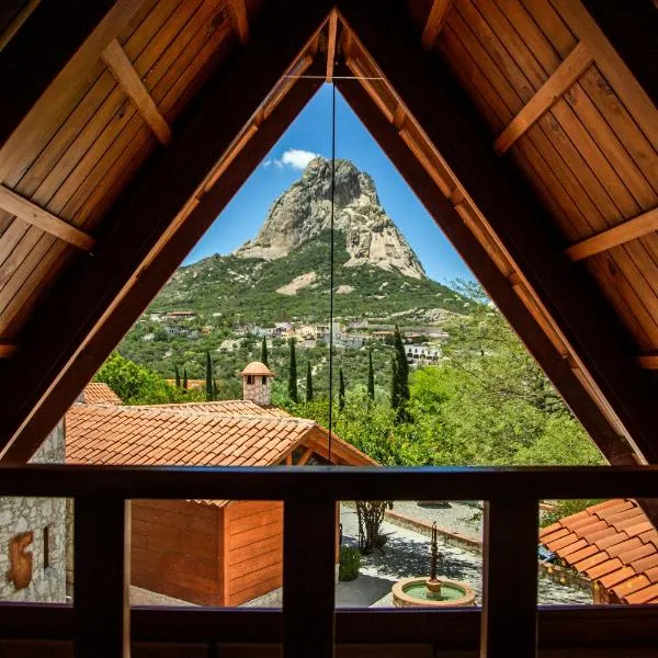 Zidada Hotel and Chalets, hotel di Bernal