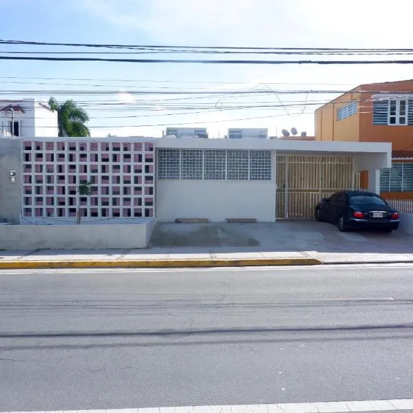 The Emerald PR, hotel in San Juan