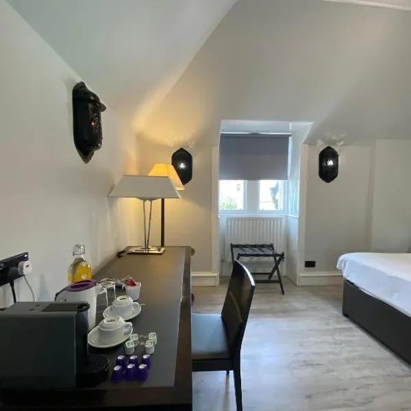 No6 West Coates, hotel v destinaci Edinburgh
