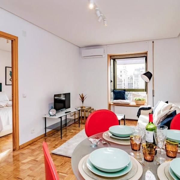 Maravilloso Apartamento Plaza Pedro Zerolo - Gran Vía, by Batuecas