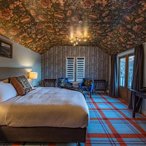 The Dairy Private Hotel by Naumi Hotels, hotel di Queenstown