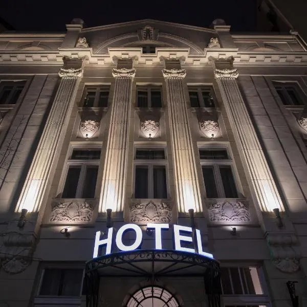 Public House Hotel, hotel in Belgrade